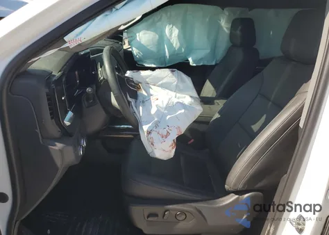 2022 GMC Sierra C1500 Elevation z USA, uszkodzony, nr VIN 3GTPHCED3NG548422